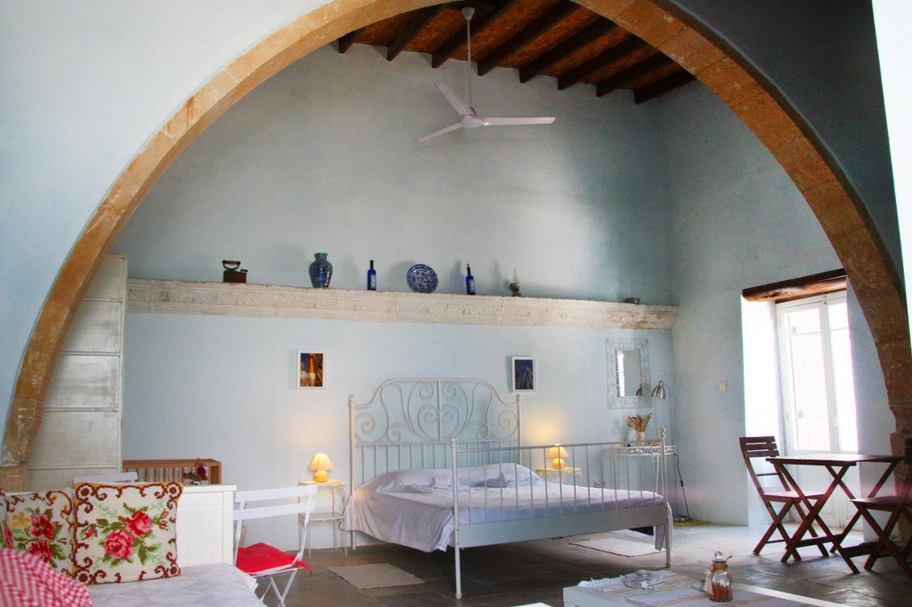 Bed and Breakfast Aperanti Agrotourism Pera Orinis Екстер'єр фото