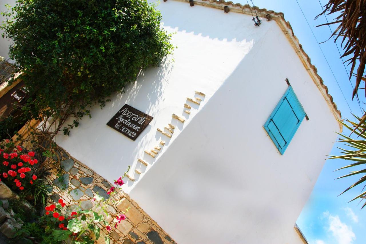 Bed and Breakfast Aperanti Agrotourism Pera Orinis Екстер'єр фото